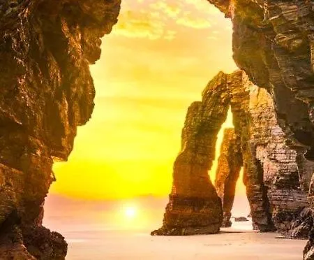 Playa Catedrales & Piscina Appartement *